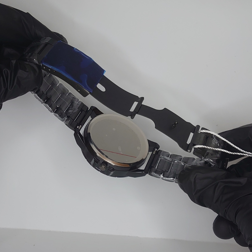 Rotating Dial Watch – A Design That Never Stops Moving 🔄