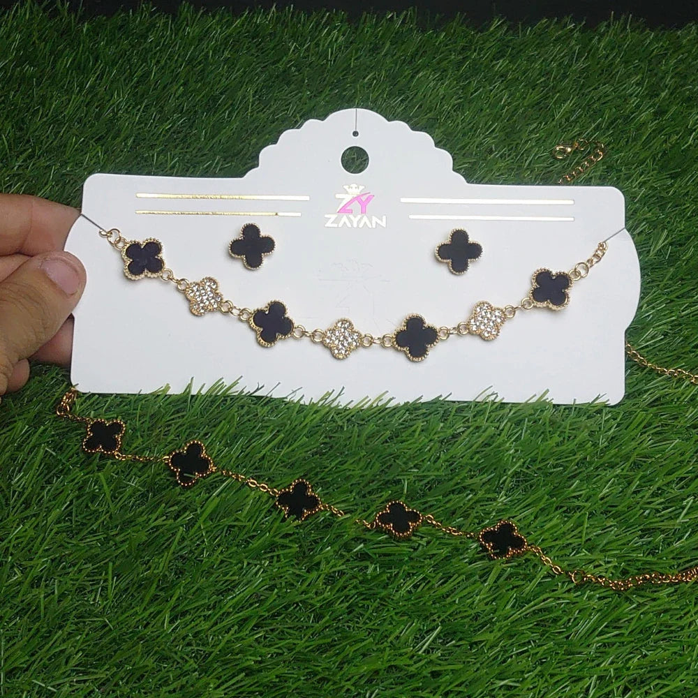 Elegant Clover Charm Bracelet & Earrings Set 🌟 | Premium Gold-Plated Jewelry