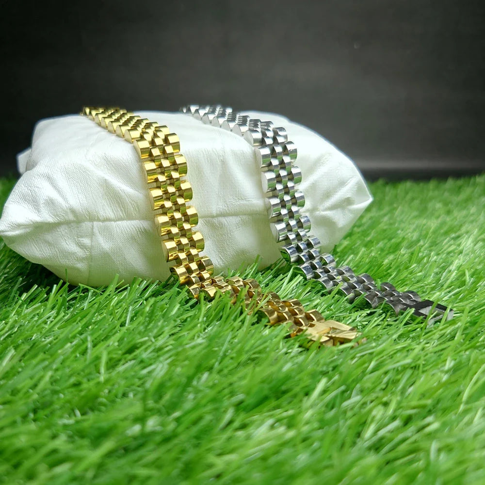 ✨ Premium Two-Tone Stainless Steel Bracelet | Gold & Silver Luxury Link Band 💛🤍