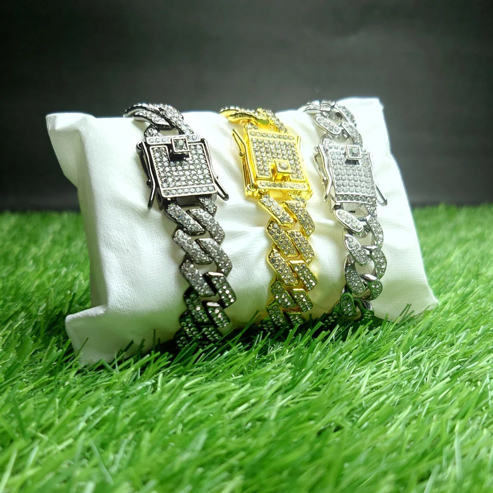 💎 Luxury Iced Bracelets - Gold, Silver, & Black Iced Out
