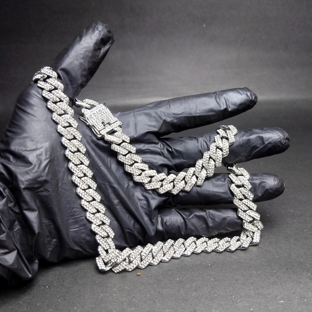 💎 Iced Cuban Link Chain – Gold, Silver & Black | Luxury Street Style 🔥